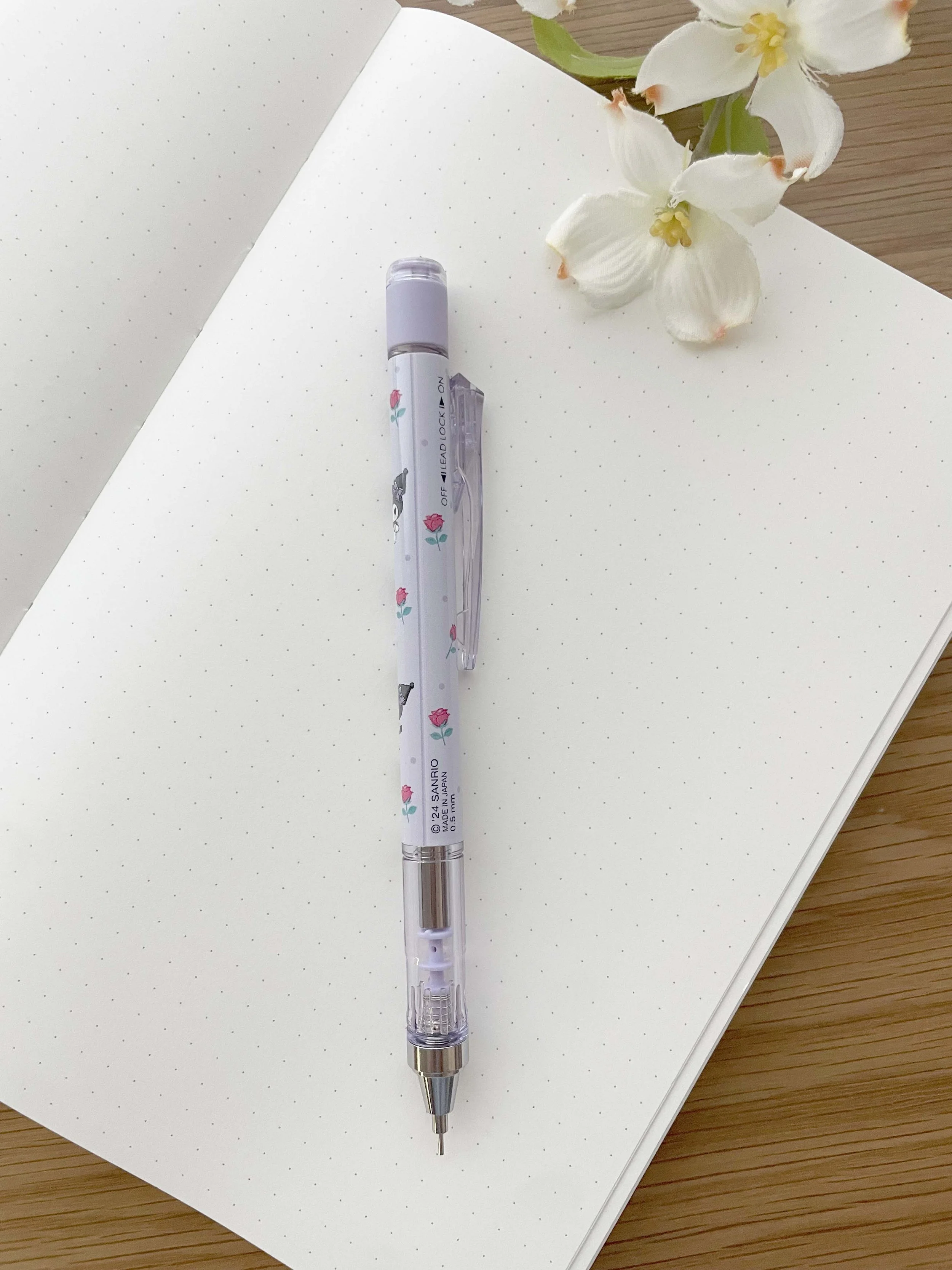 Sanrio MONO Graph Mechanical Pencil 05mm - Kuromi Flowers — La